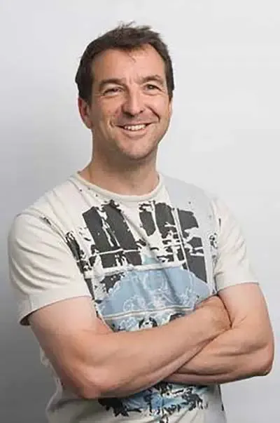 IanNewtonphoto1000